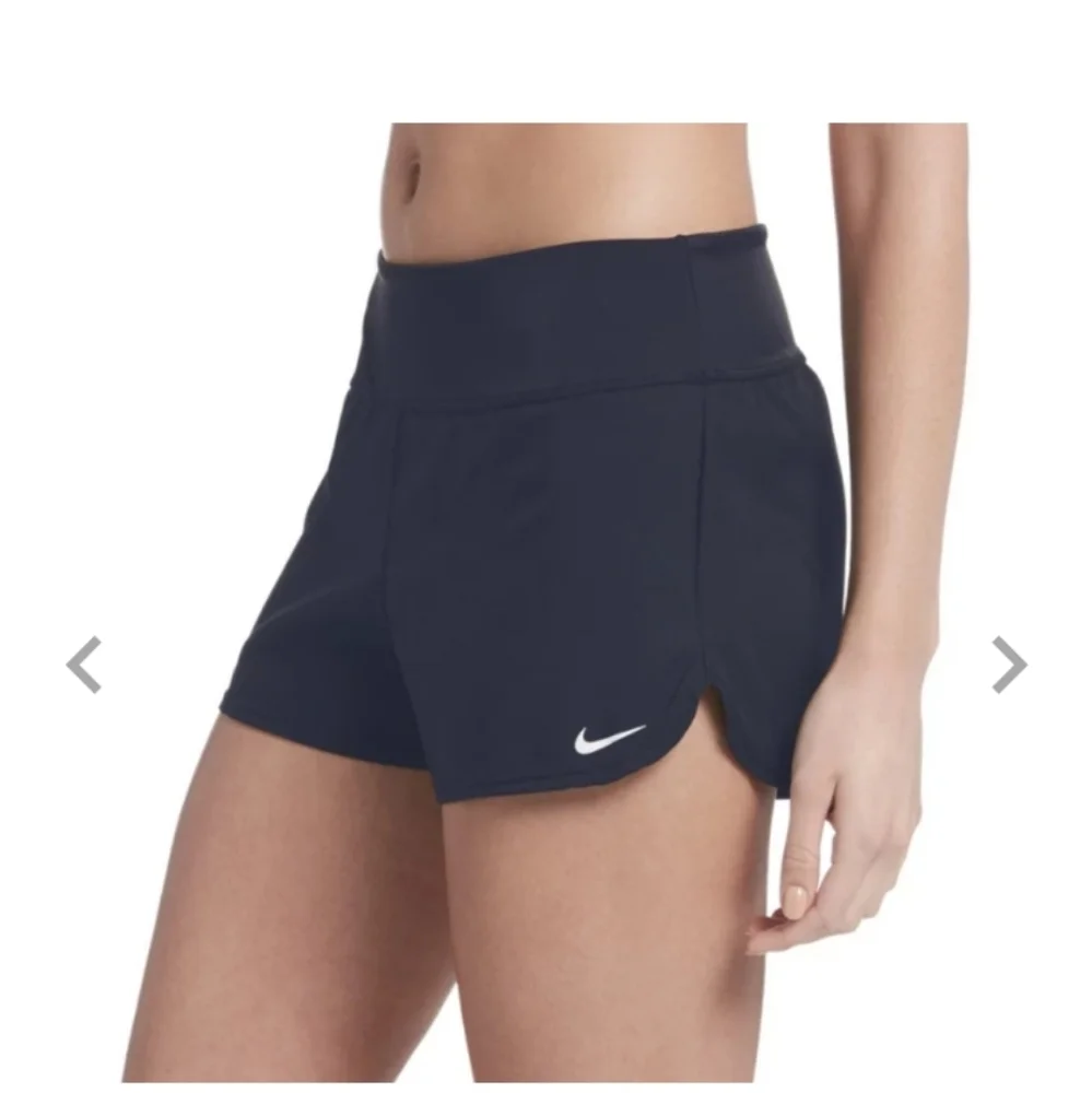 The Nike Solid Element Swim Board Shorts - Picture 3 of 6